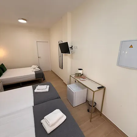 Ola 3* Malaga